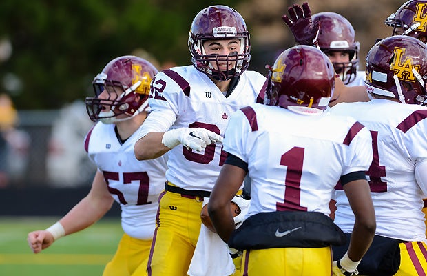 Loyola Academy will take on Homewood-Flossmoor in a huge game on Saturday.