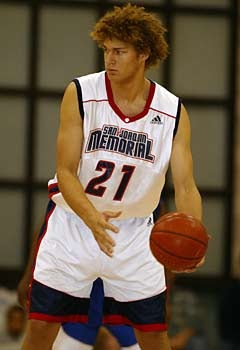 Robin Lopez, San Joaquin Memorial