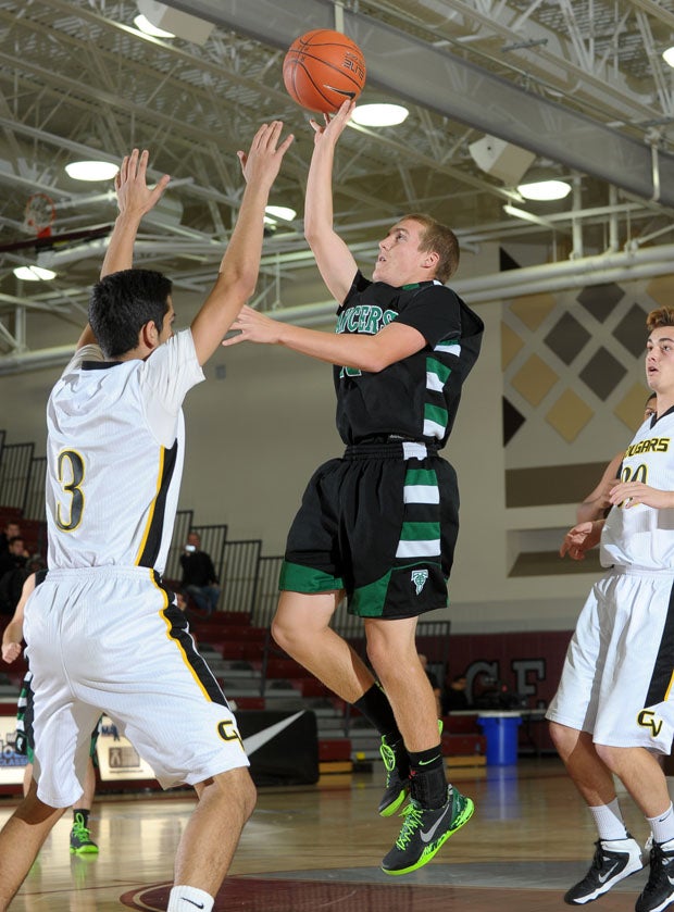 Thousand Oaks was led by 24 points from Matt Hauser. 