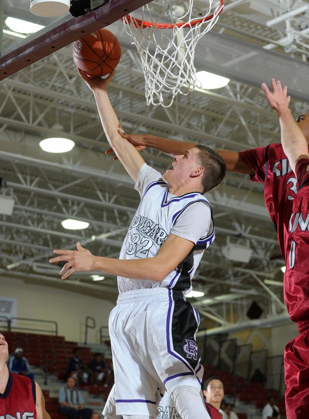 Blake Fisher goes up for a deuce for Rancho Cucamonga.