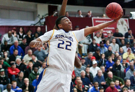 Jabari Parker averaged 19.5 points, 8.9 rebounds and 4.9 assists per game as a junior at Simeon, leading the Wolverines to their third state title in a row.