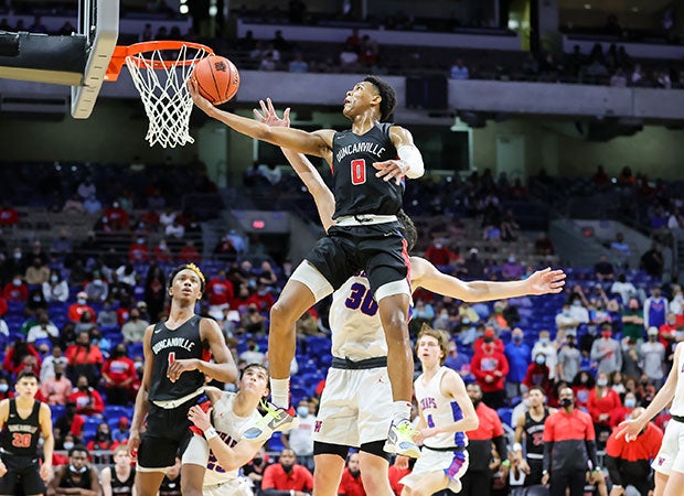 SMU commit Zhuric Phelps goes up for two of his game-high 27 points.