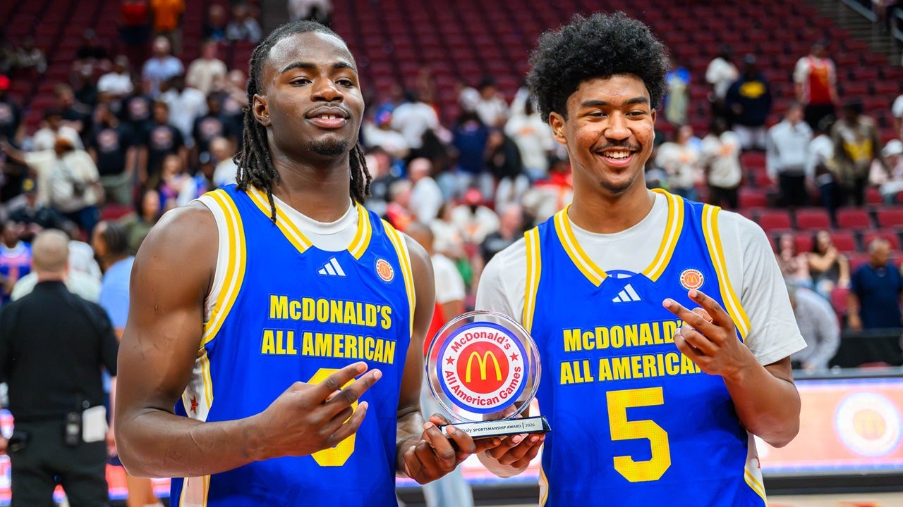 Crowe leads West to 102-86 McDonald's win