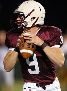Don Bosco Prep quarterback
Mike Yankovich.