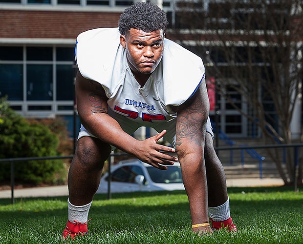 Lineman Terrance Davis