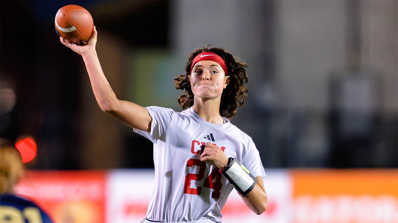 Daisy Throckmorton signs with Cal Poly