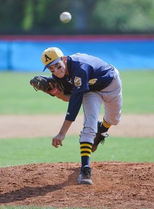 Marco Briones, Alhambra