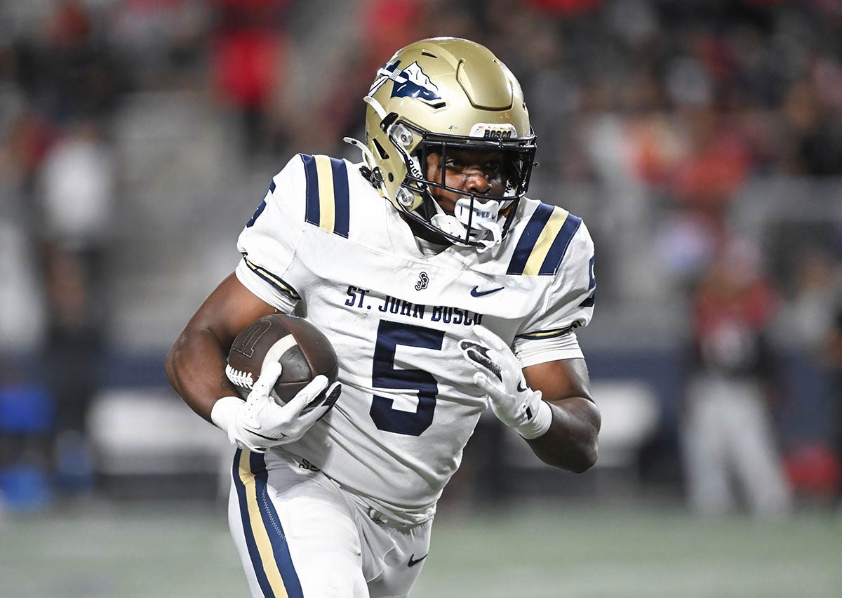 In nine games this season, junior St. John Bosco running back Maliq Allen has four touchdown runs and three scoring receptions. The three-star has 1,365 rushing yards and 15 touchdowns on the ground since last season. (PHOTO: Marc Gewertz)