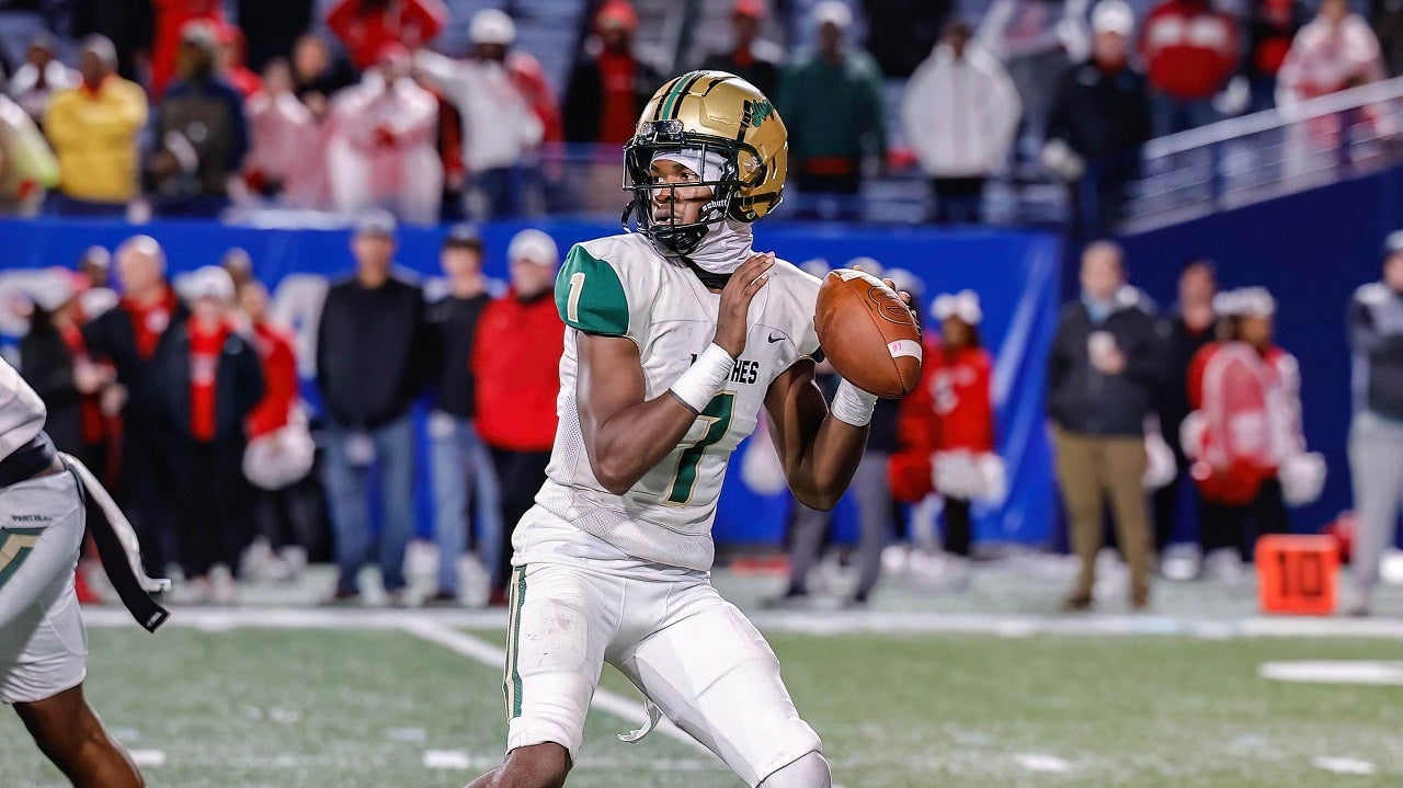 2023 Preseason MaxPreps Top 25: No. 14 Langston Hughes
