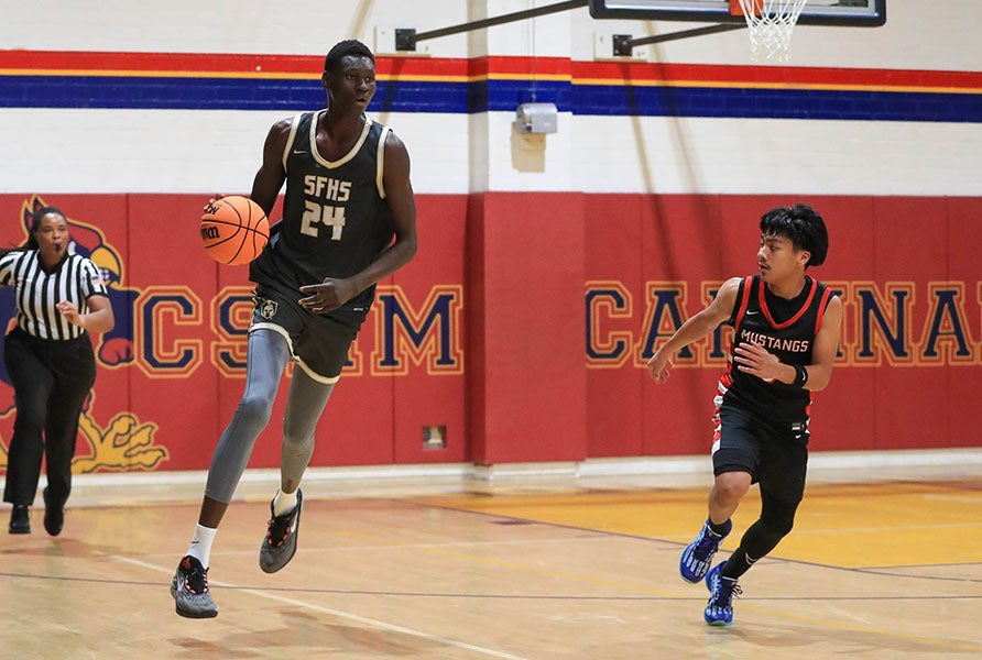 High school basketball: 7-footers Yann Kamagate and Cherif Millogo form imposing frontcourt duo