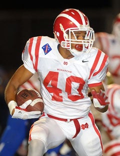 Mater Dei's Justin Allen led all rusherswith 63 yards.