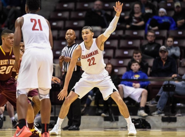 Jayson Tatum calls for a pass at the Bass Pro Shops Tournament of Champions in 2016.