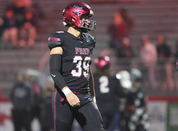 Notre Dame commit Anthony Sacca is back at linebacker for St. Joseph's Prep as the Hawks chase their sixth state title in seven seasons. (Photo: Tim Kreider)