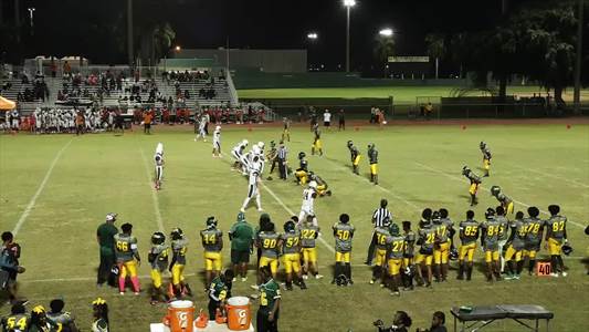 Football Recap: Piper Starts off Right with Win over Deerfield B