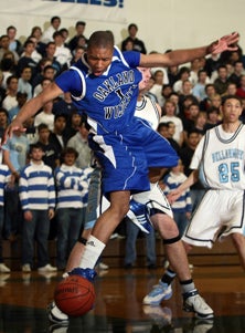 Damian Lillard became just the third
NBA rookie to score 1,500 points and
dish 500 assists.