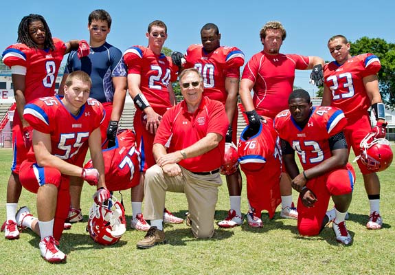 Led by perhaps the nation's best defensive front, Manatee is the nation's top-ranked team in the preseason and is returning back to its glory days from decades ago.
