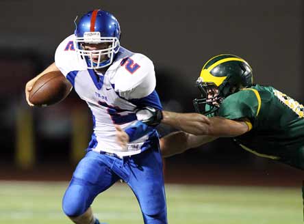 Tanner Trosin and his Folsom teammates will play Casa Roble Friday in what is likely to be a shootout. Folsom averages more than 40 points per game and the Casa Roble defense averages 49 points allowed per game.