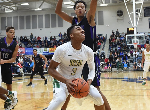 Akron St. Vincent-St. Mary senior Jayvon Graves had 30 points in a win over Buchtel.