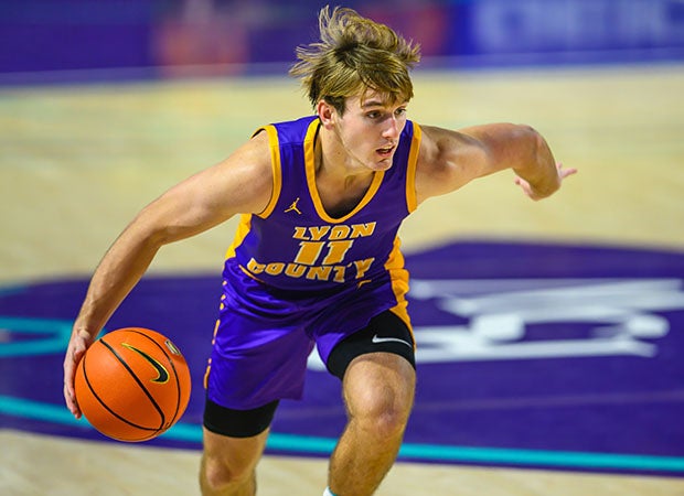 Travis Perry (pictured) led Lyon County past No. 2 on the career scoring list Trent Noah and Harlan County in Kentucky's state championship game. The two will be teammates at the University of Kentucky next season. (Photo: Eugene Alonzo)