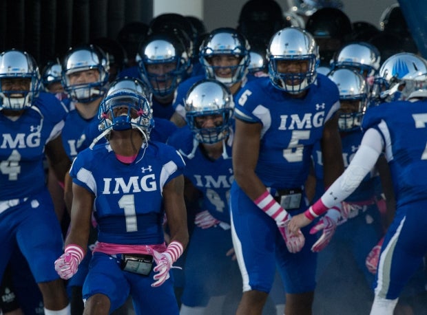 Tennessee offers 20 IMG players in one day