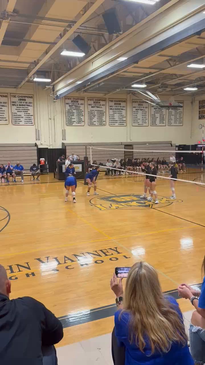 Volleyball Recap: Williamstown Extends Winning Streak to 27