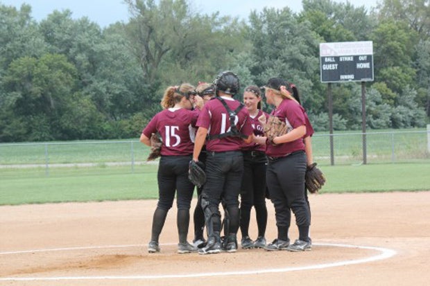 Arlington softball has the tools to battle for a state title this season.