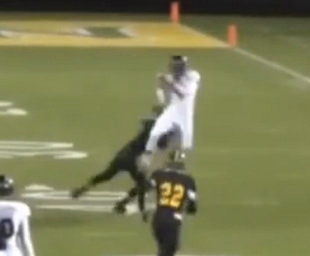 Video: Top 10 High School Football Plays of the Week