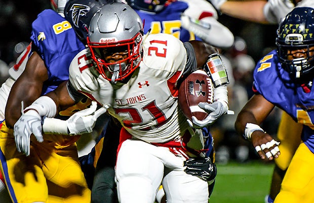 St. John's shocks No. 11 Gonzaga with last-minute fourth-down touchdown