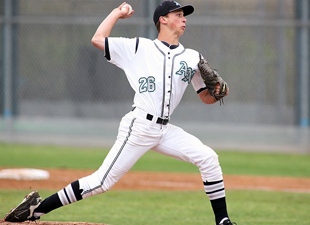 Kyle Molnar, following an outstanding freshman campaign last season, has been selected as the top sophomore of 2013 by MaxPreps.