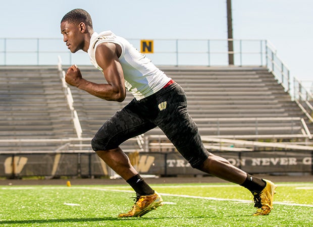 Receiver David Bell