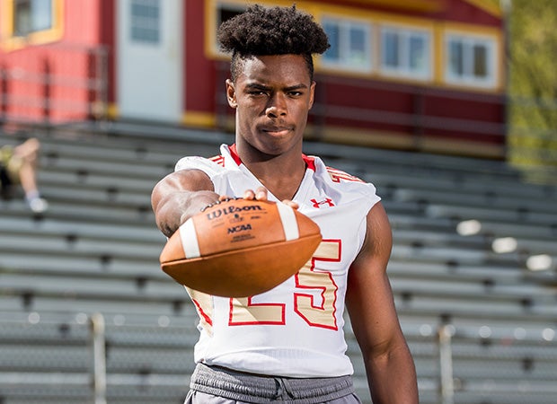 Running back Rahmir Johnson
