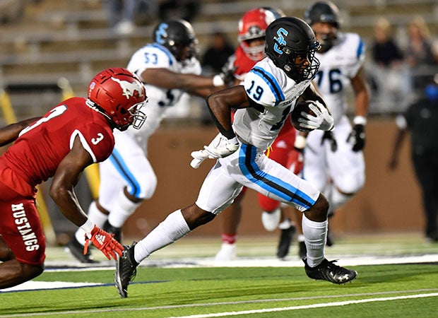 C.J. Guidry had two big touchdowns for Shadow Creek, including a 90-yard kickoff return. 