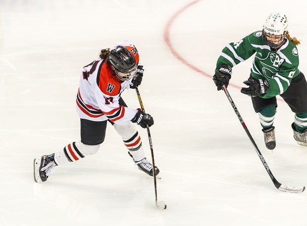 Wellesley girls ice hockey