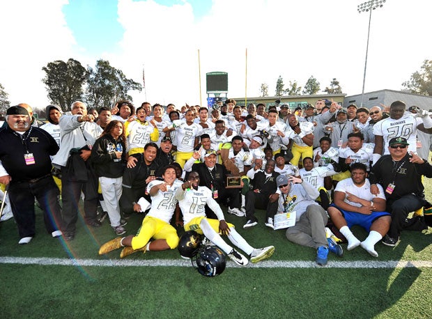 Narbonne celebrates first state bowl championship after 28-14 win over Clayton Valley. 