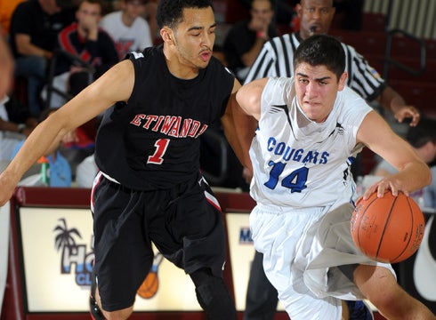 Tyler Jennings (14) led Capital Christian past Etiwanda Friday afternoon.