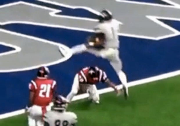 Video: Top 10 high school football Plays of the Week