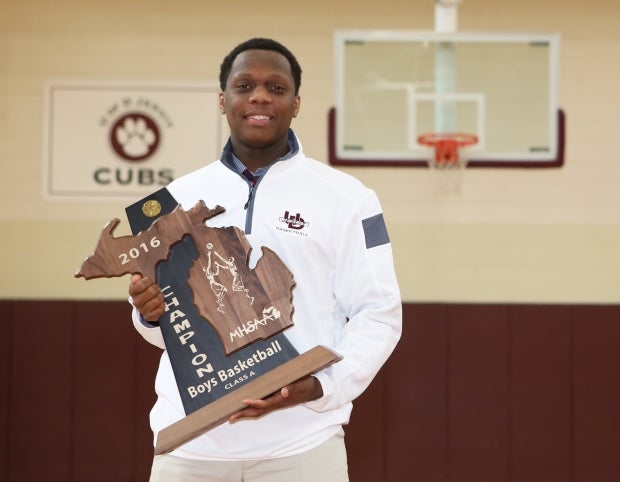 First team MaxPreps All-American Cassius Winston, who will play next year at Michigan State, tallied 21.9 points and 7.5 assists per game for the unbeaten Cubs.