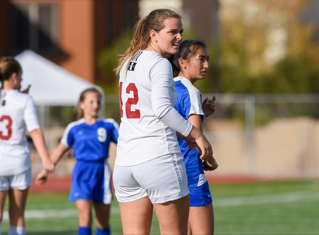 Lainie Hallows, Desert Ridge