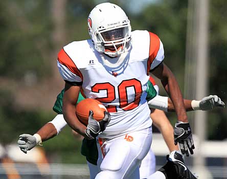 Texas A&M fans are already excited about 2014, and the possibility of landing blue chipper Hoza Scott.