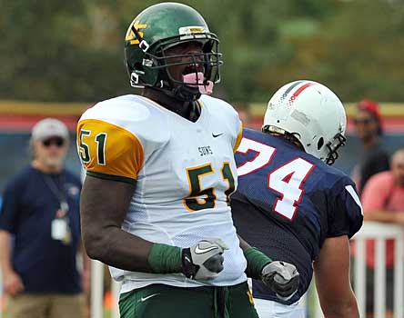 Florida State has recruited exceptionally well at defensive line lately. This year appears to be no different, with a commitment from fast-rising tackle Maquedius Bain.