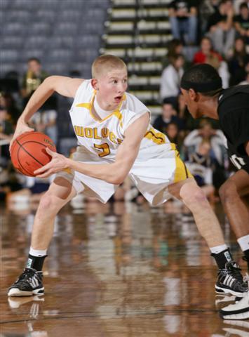 Clarkston reached Michigan's state semifinals last season.
