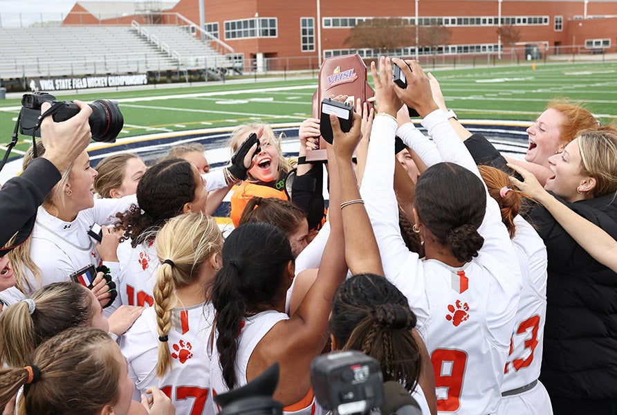 Virginia field hockey team's run of 114 in a row leads list of active high school sports win streaks