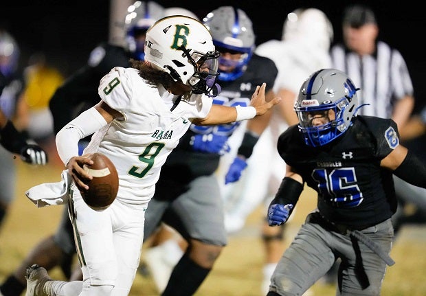 Basha quarterback Demond Williams led the Bears to a 14-7 upset Friday over No. 9 Chandler, the first win over their Arizona rival since 2011. (Photo: David Venezia)