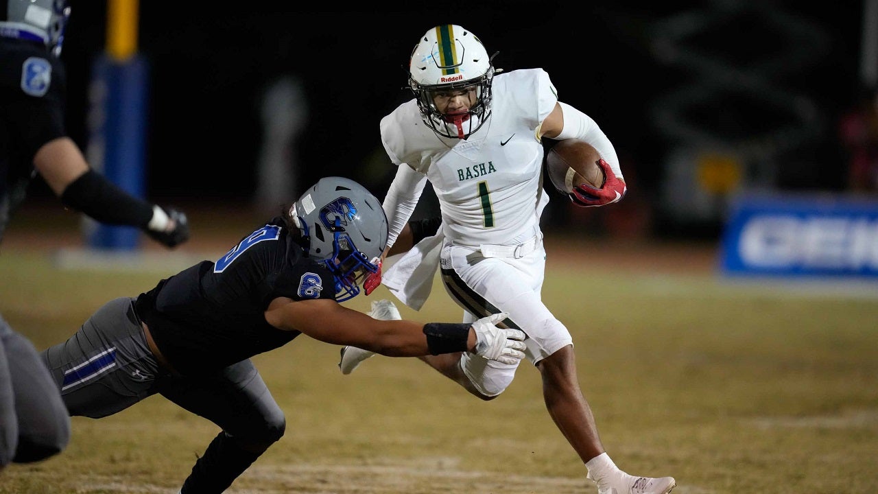 High school football: Basha upsets No. 9 Chandler 14-7 in defensive slugfest
