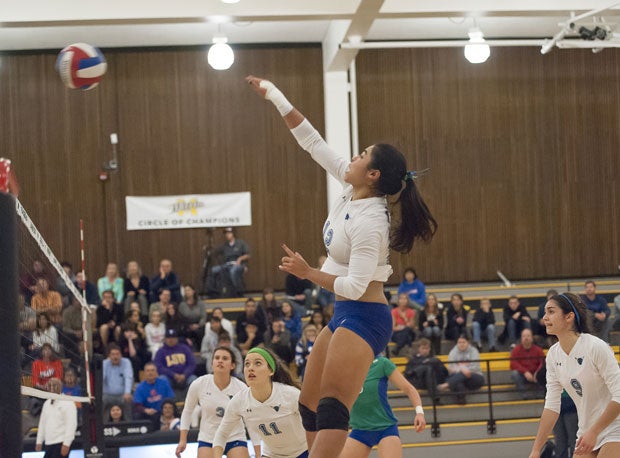 Branson's Sarah Wallace took her team to the state title in California.