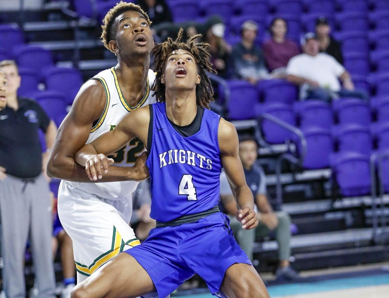 Top-ranked 2024 high school basketball prospect Naasir Cunningham headed to Overtime Elite, forgoing salary to maintain college eligibility