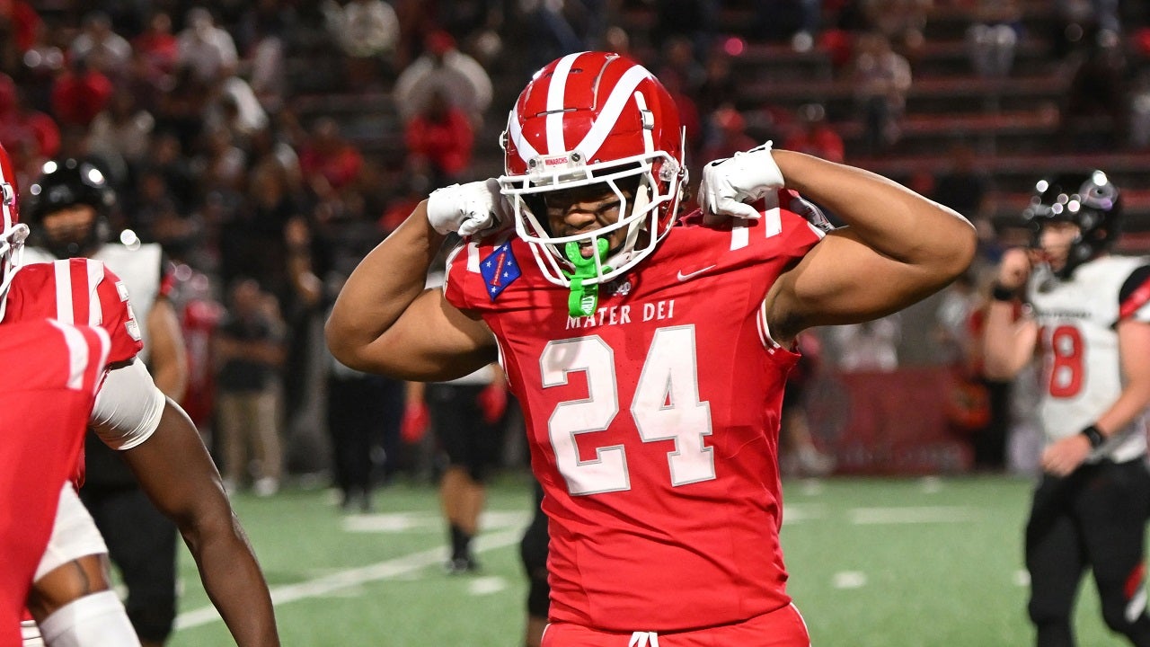 No. 1 Mater Dei 42, No. 8 Centennial 25