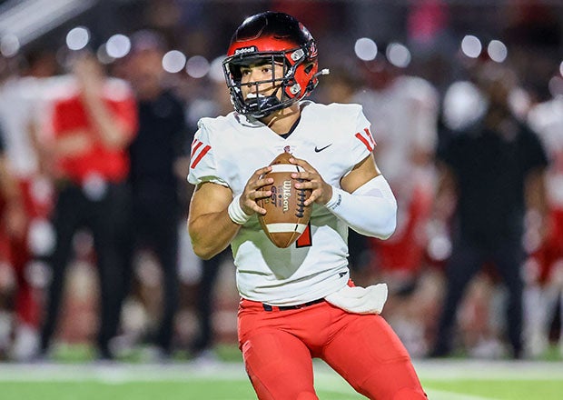 Senior quarterback Navi Bruzon has led Liberty (Peoria, Ariz.) to wins in 13 of its last 14 games dating back to the beginning of the 2022 season. (Photo: Steve Paynter)