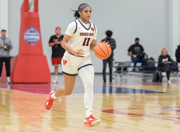 Sacred Heart sophomore ZaKiyah Johnson is the MaxPreps Kentucky Player of the Year for the season straight season. She led the Valkyries to a Bluegrass State title this season. (Photo: Darin Sicurello)