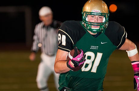 Jesuit's Henry Mondeaux is the top tight end in Oregon heading into the 2013 season.